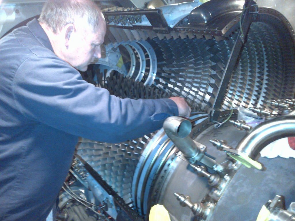 A GE gas turbine can easily be separated into two pieces inside the module itself, onboard the ship (shown),