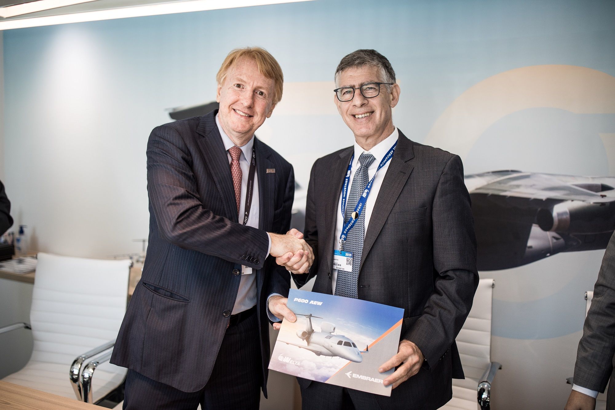 At Paris Air Show on 18 June, Jackson Schneider, President & CEO Embraer Defense & Security and Nimrod Sheffer, President and CEO sign signed a Strategic Cooperation Agreement to introduce the P600 AEW (Airborne Early Warning) aircraft.