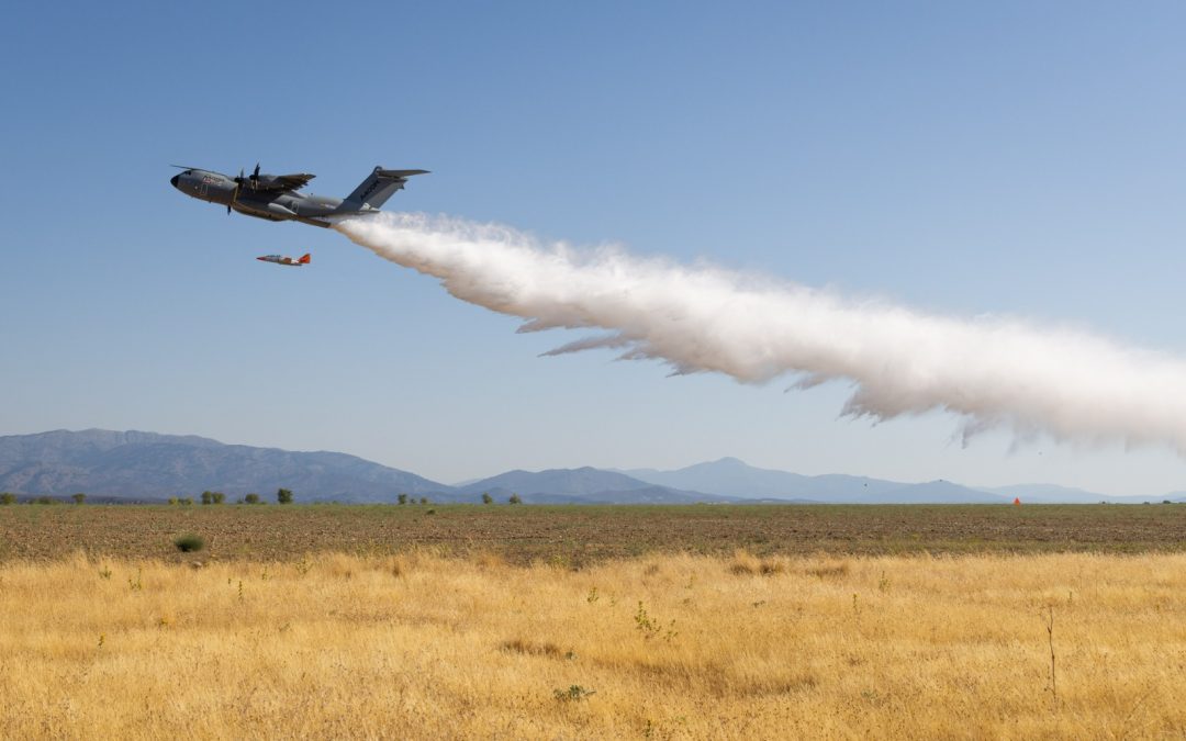 Airbus prueba con éxito el kit de extinción de incendios del A400M