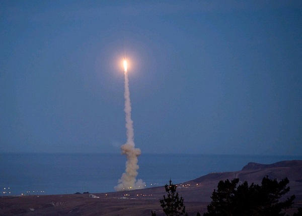 US Missile Defense Agency, Boeing shoot down missile midcourse during GMD validation test
