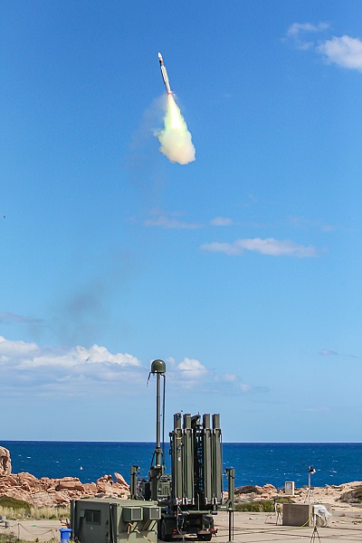 Successful qualification firing of GRIFO system with CAMM-ER missile